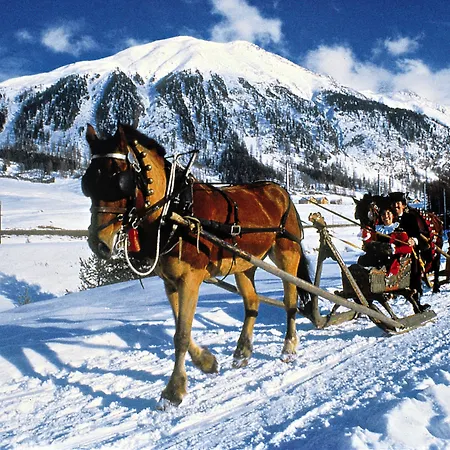 كريستال سوبيريور فندق 4*