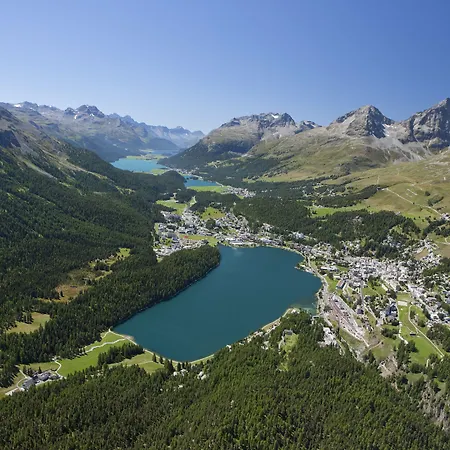 Crystal Superior Szálloda