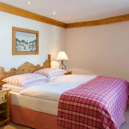 كريستال سوبيريور 4*