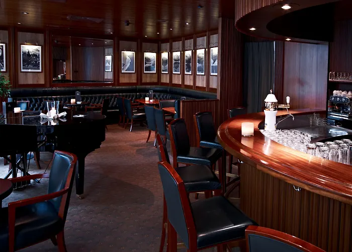 크리스탈 수페리어 4*