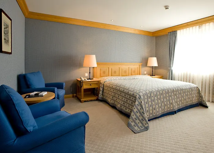 Crystal Superior Hotel