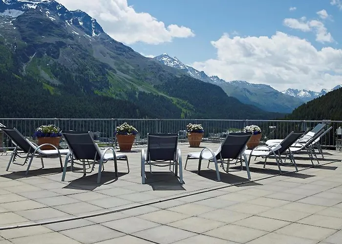 Crystal Superior Szálloda St. Moritz