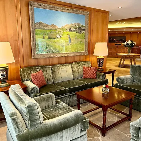 Crystal Superior Hotel 4*